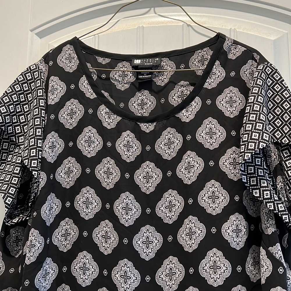 Pattern Blouse - Picture 3 of 3